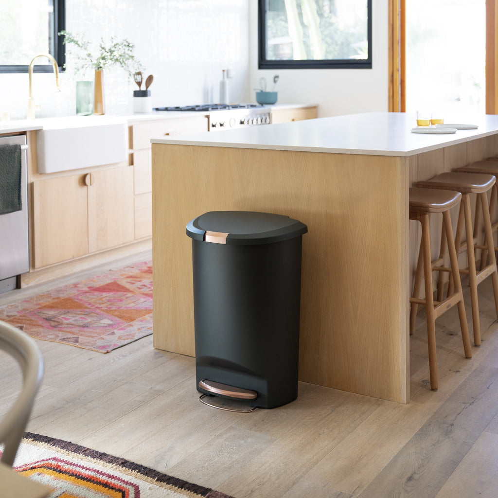 50L Semi-Round Hybrid Step Can